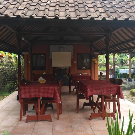Dhangin Taman Karangasem Exteriör bild