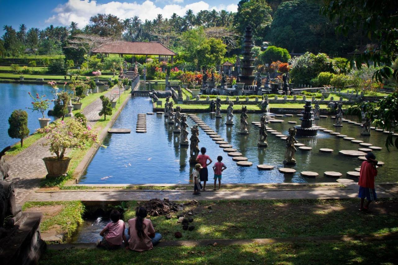 Dhangin Taman Karangasem Exteriör bild