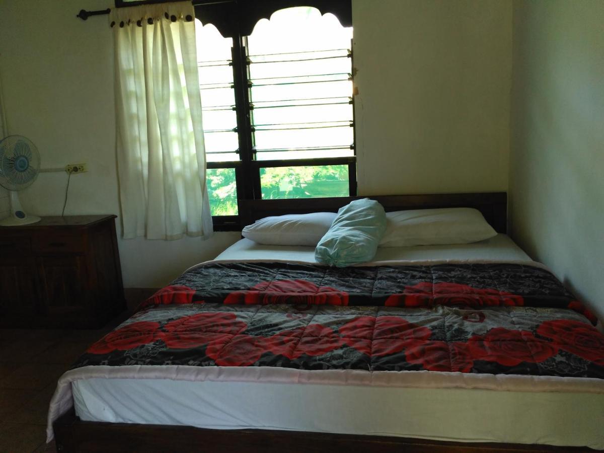 Dhangin Taman Karangasem Exteriör bild