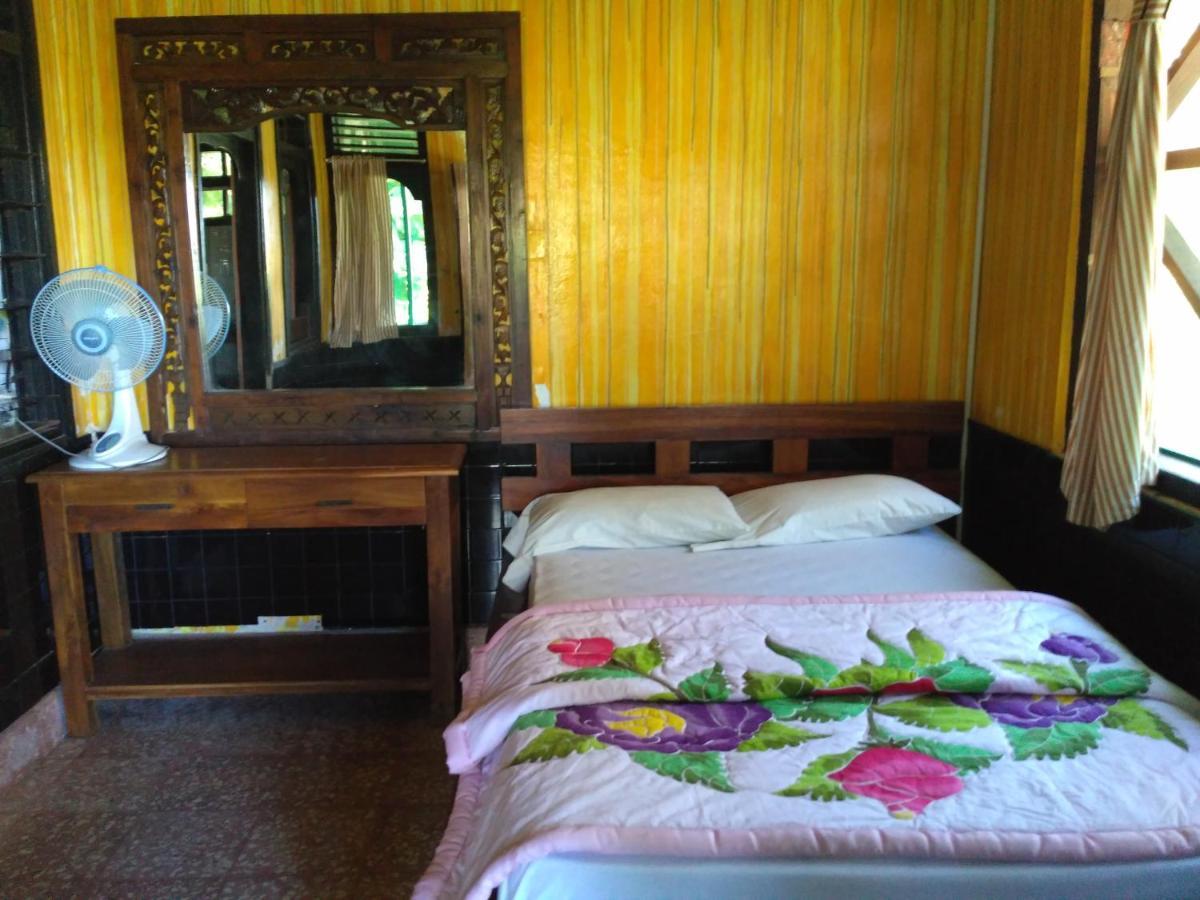 Dhangin Taman Karangasem Exteriör bild