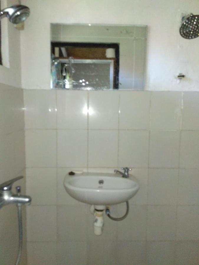 Dhangin Taman Karangasem Exteriör bild